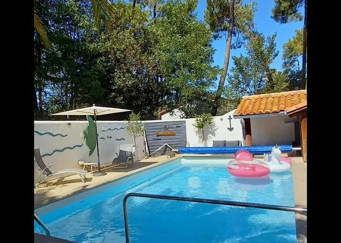Cosy Avec Piscine Et En Bord De Rivedoux-Plage